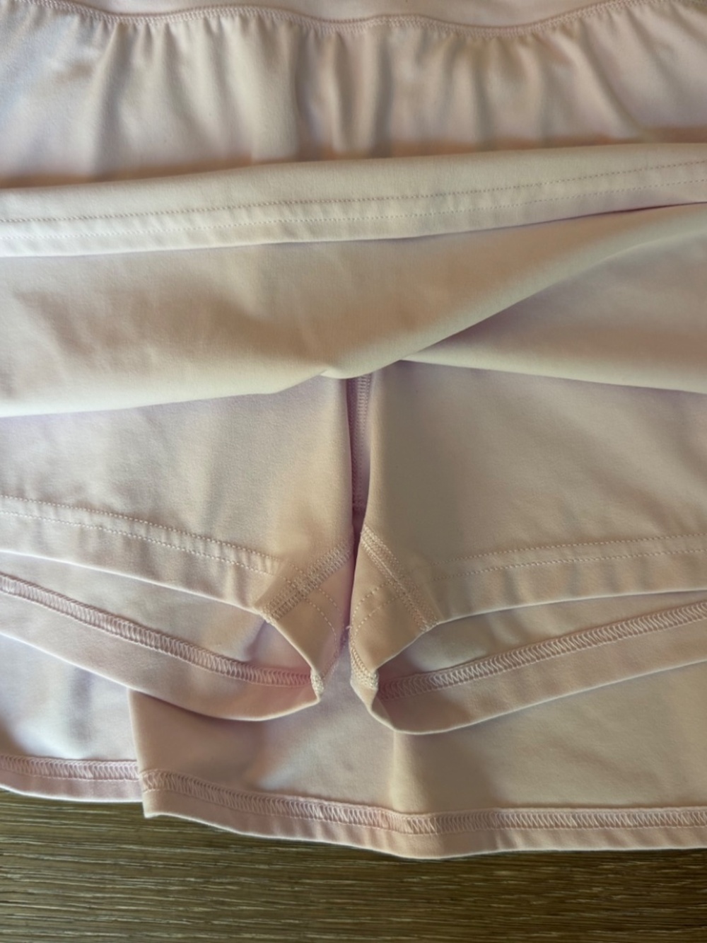 Lululemon Align tennis skirt, pale pink, with shorts liner, size 14 - Picture 6 of 9
